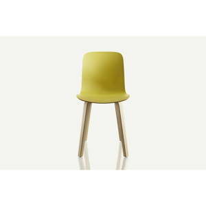 Žlutá jídelní židle s nohami z jasanového dřeva Magis Substance