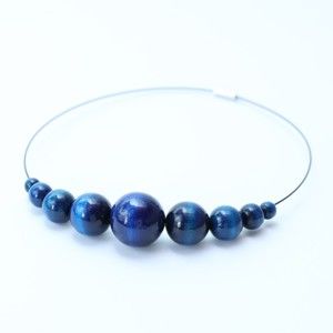 Tmavě modrý dřevěný náhrdelník Ko-ra-le Retro