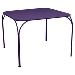 Fialový zahradní stolek Fermob Kintbury