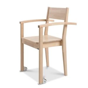Lakovaná ručně vyráběná jídelní židle z masivního březového dřeva s kolečky Kiteen Joki