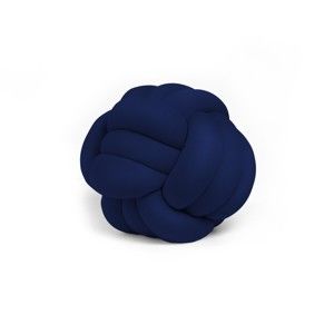 Tmavě modrý polštář Knot Decorative Cushion Velvet Effect, ⌀ 30 cm
