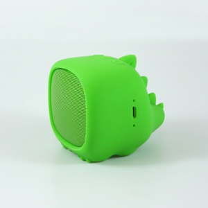 Zelený přenosný bluetooth reproduktor Qushini Speaker