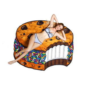 Plážová deka ve tvaru sušenky Big Mouth Inc., ⌀ 152 cm
