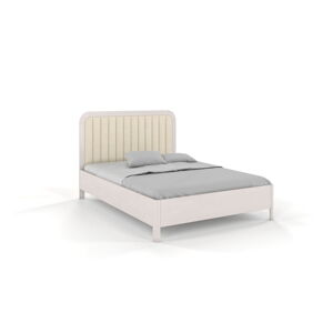 Bílá dvoulůžková postel z bukového dřeva Skandica Modena, 160 x 200 cm