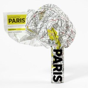 Zmačkaná cestovní mapa Palomar Paříž