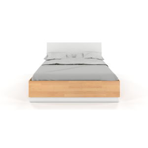 Dvoulůžková postel z bukového a borovicového dřeva s bílým detailem SKANDICA Finn, 160 x 200 cm