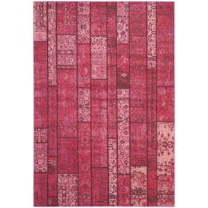 Červený koberec Safavieh Effi, 170 x 121 cm
