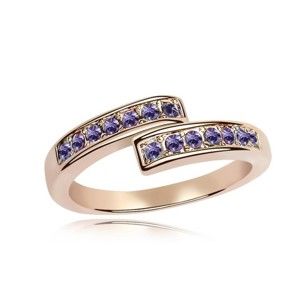 Prsten s fialovými krystaly Swarovski a růžovým zlatem Letticia, velikost 52