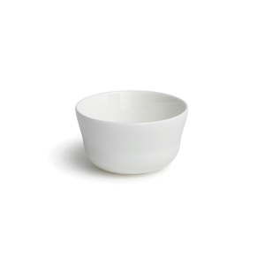 Bílý hrnek z kostního porcelánu Kähler Design Kaolin, 8 cl