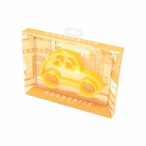 Žlutá formička na vajíčka ve tvaru auta Luckies of London Eggmobile
