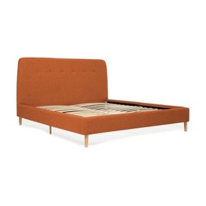 Oranžová dvoulůžková postel s dřevěnými nohami Vivonita Mae Queen Size, 160 x 200 cm