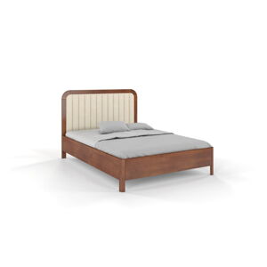 Světle hnědá dvoulůžková postel z bukového dřeva Skandica Modena, 200 x 200 cm
