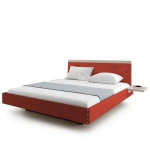 Červená dvoulůžková postel z masivního dubového dřeva JELÍNEK Amanta, 180 x 200 cm