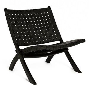 Černá židle s konstrukcí z teakového dřeva a pleteným sedákem z hovězí kůže Simla Fold
