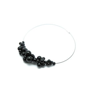 Dřevěný černý náhrdelník Ko-ra-le Foam