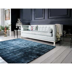 Tmavě modrý ručně tkaný koberec Flair Rugs Swarowski, 200 x 290 cm
