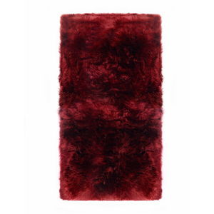 Červený koberec z ovčí kožešiny Royal Dream Zealand Natur, 70 x 140 cm