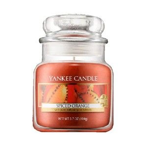 Vonná svíčka Yankee Candle Pomeranč se špetkou koření, doba hoření 25 - 40 hodin
