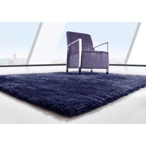 Tmavě modrý koberec Universal Stela Blue, 160 x 230 cm